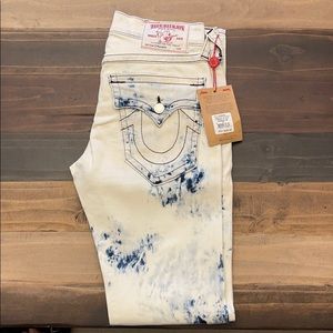 TRUE RELIGION JEANS